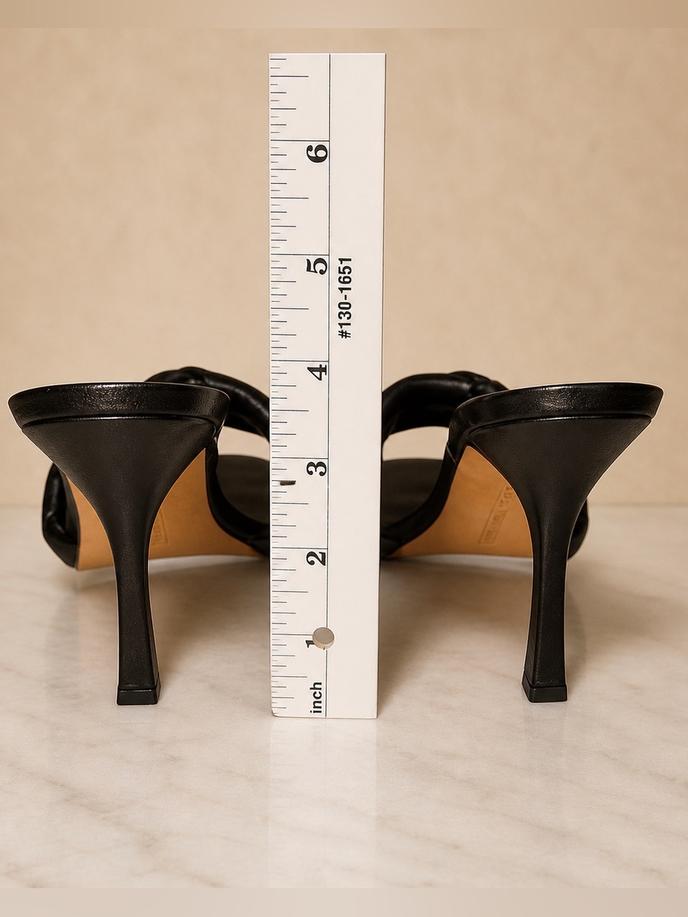 Vince Camuto Brelanie Black Woven Leather Heeled Sandals Square Toe Size 9 🤍 - Picture 9 of 10